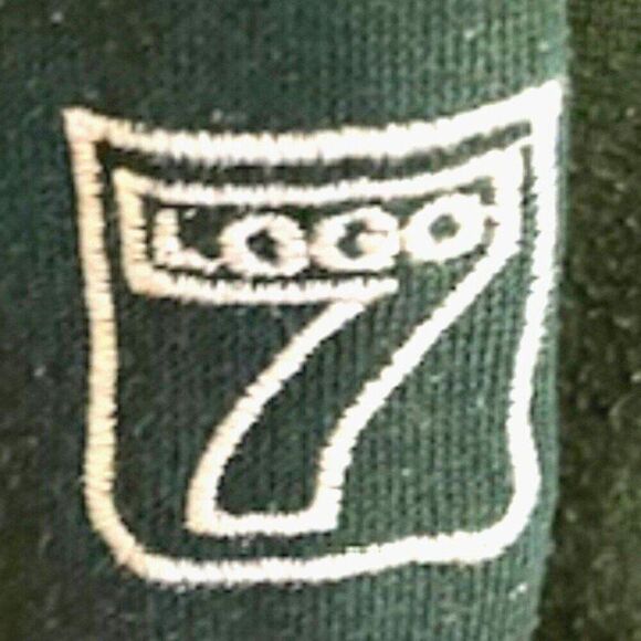 Sweatshirt . Size: Large {42-44} . Logo 7 ............... Green Bay Packers - Picture 4 of 5